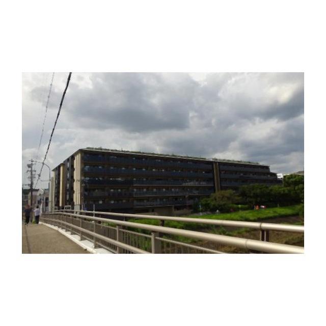 プレサンスレジェンド六地蔵