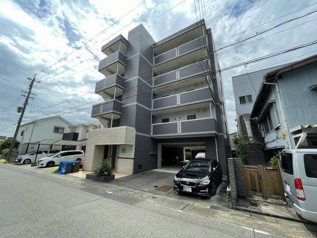 地下鉄鶴舞線 上小田井駅 徒歩9分 5階建 築21年