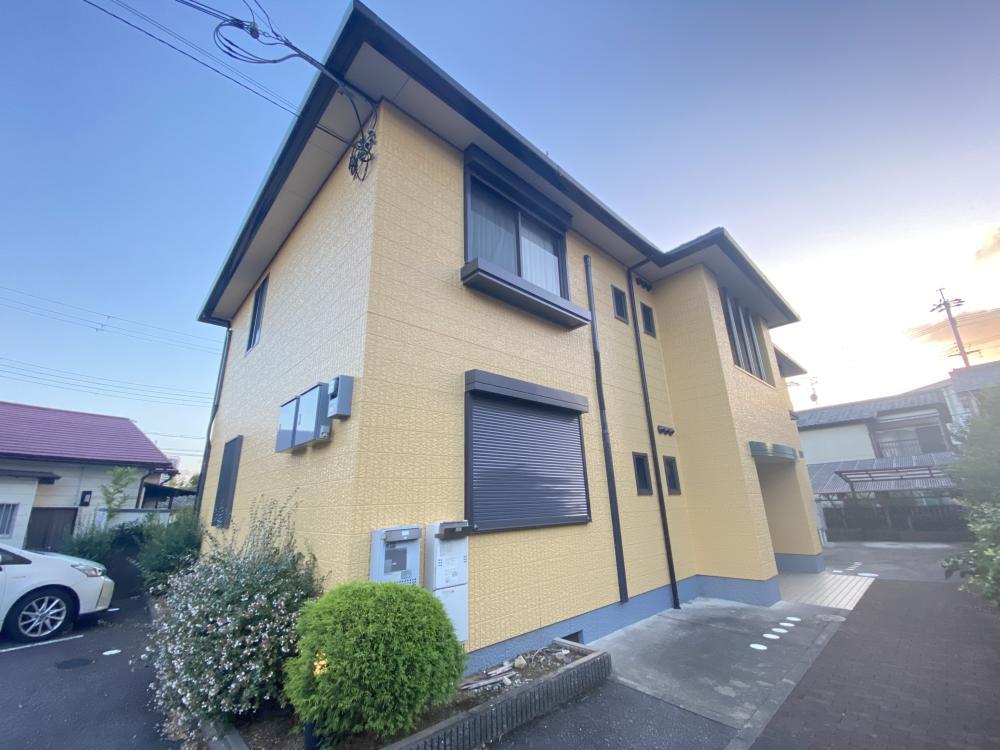 シャーメゾン川面