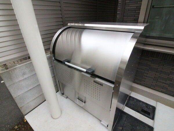 クレールメゾン