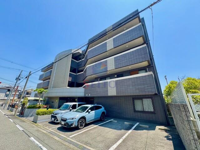 三隆コーポラス