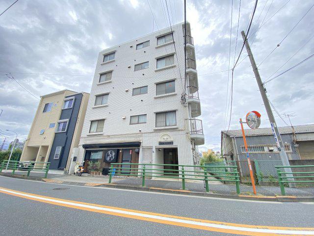 メゾンイーグル
