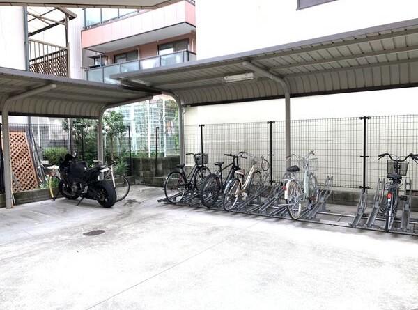 ラグゼ十三東