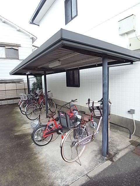 メルヴィルA棟