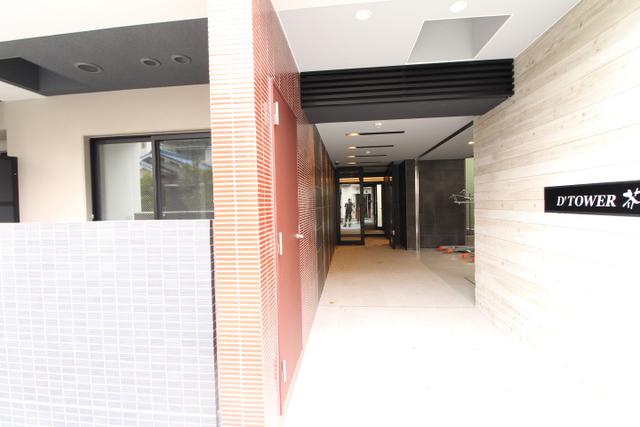 DTOWER 芥川