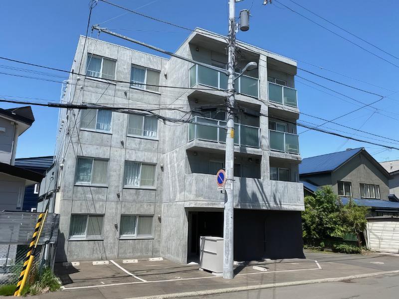 LE PARKER HIBARIGAOKA