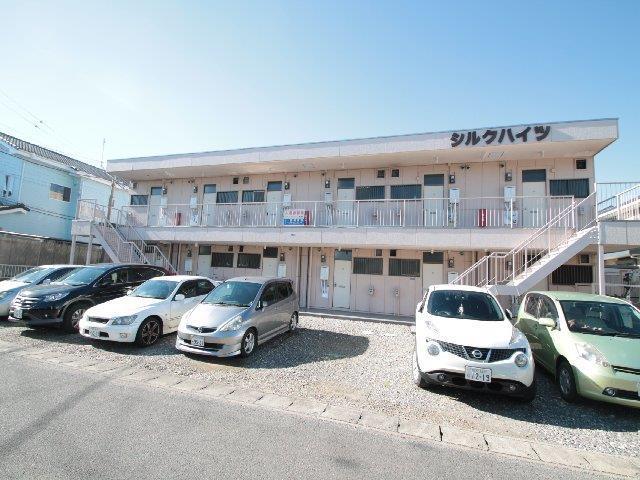 シルクハイツ