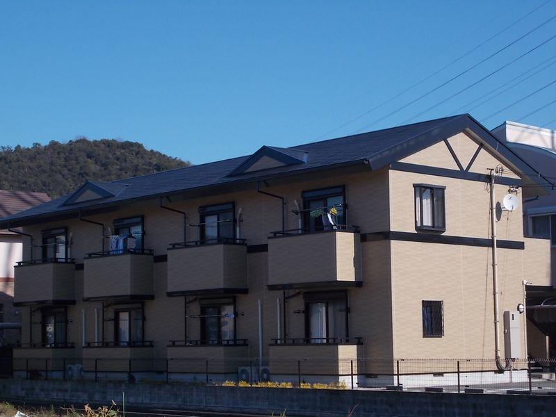アヴェニュー谷川