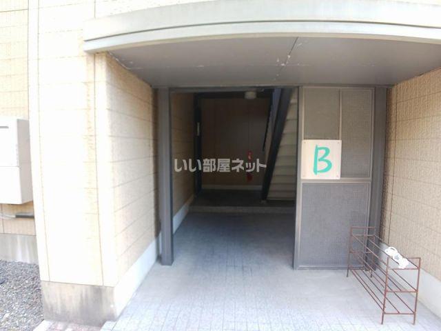 メゾン薫 B