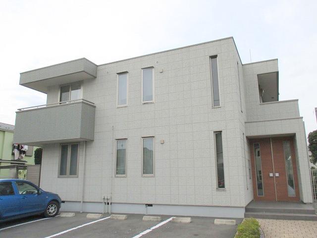 MAISON LAURIER