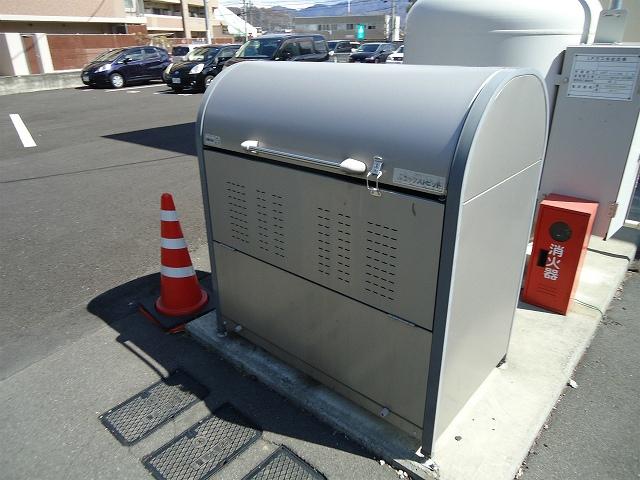 けやきプラッツ