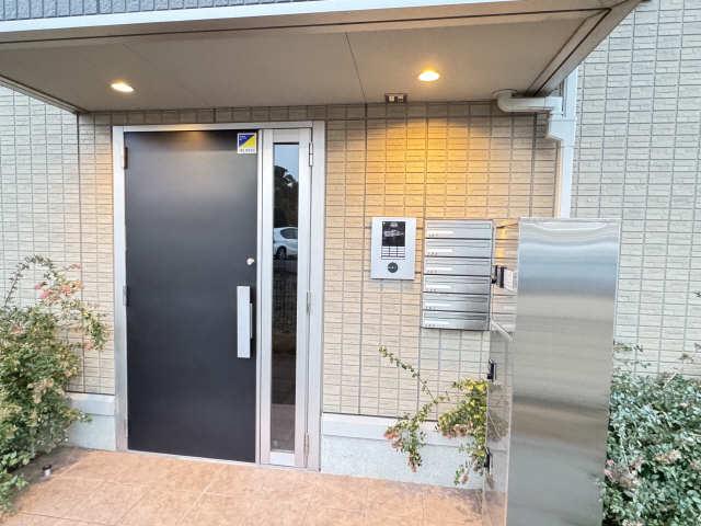 ピースガーデン東新町