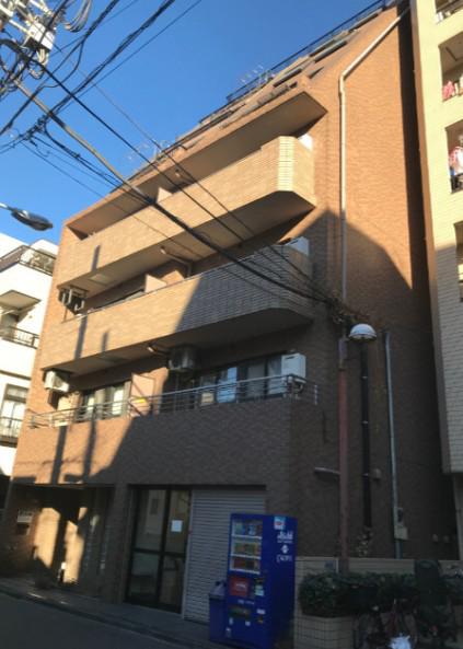 ラフィーネカワムラ