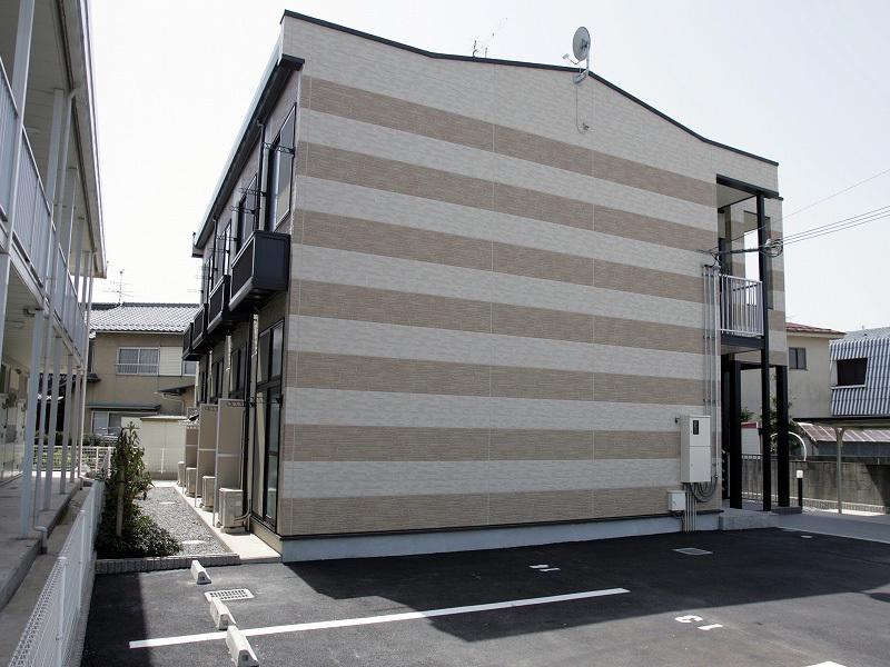 レオパレス八日市II