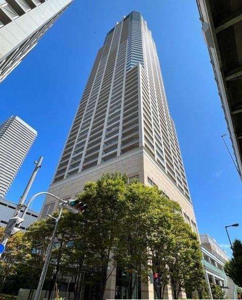クロスタワー大阪ベイ