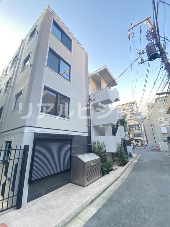 エルファーロ三軒茶屋II
