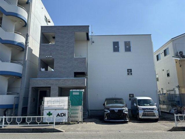 リブリ・FORESTRIA