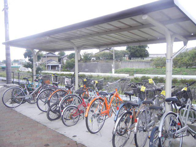 レオパレスルミエール