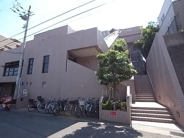 ロイヤルヒルズ舞子