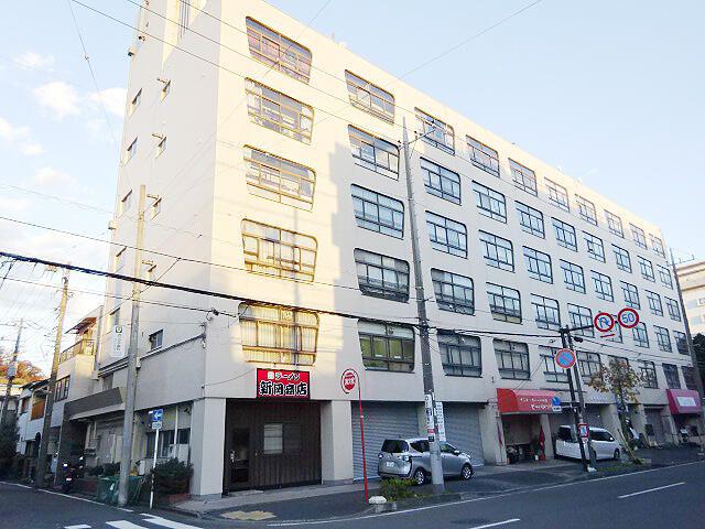 永田町共同ビル