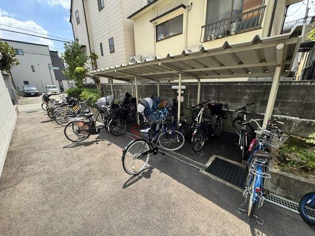 てしまハイツ