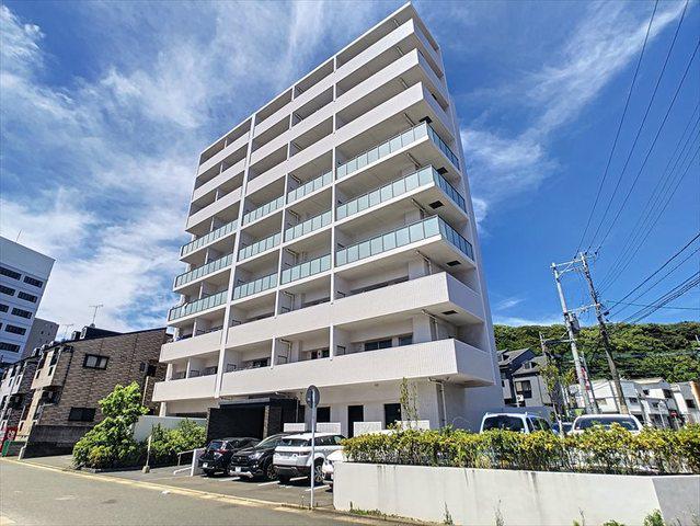 3710RESIDENCE