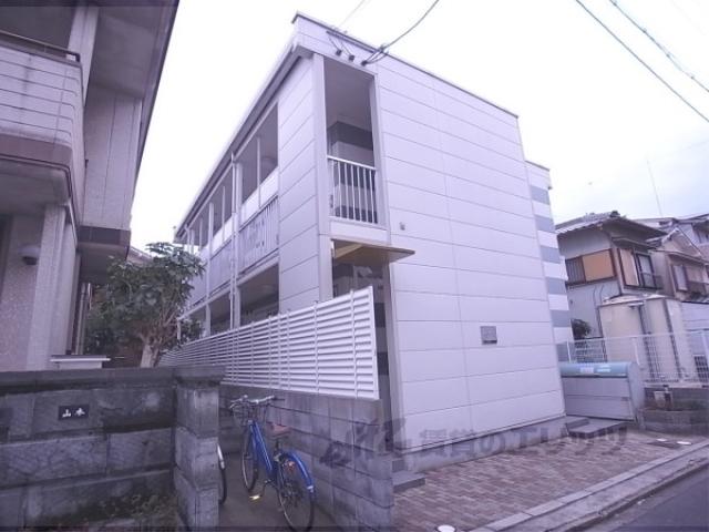 レオパレス墨染