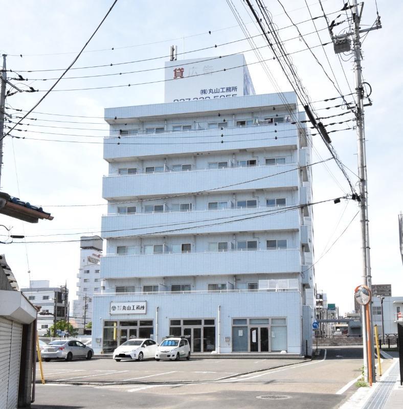 アストラーレ