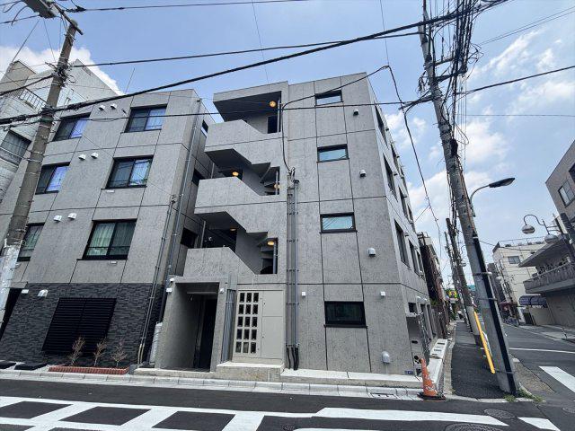 YS COURT AKABANE
