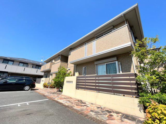 地下鉄御堂筋線 北花田駅 徒歩9分  築14年