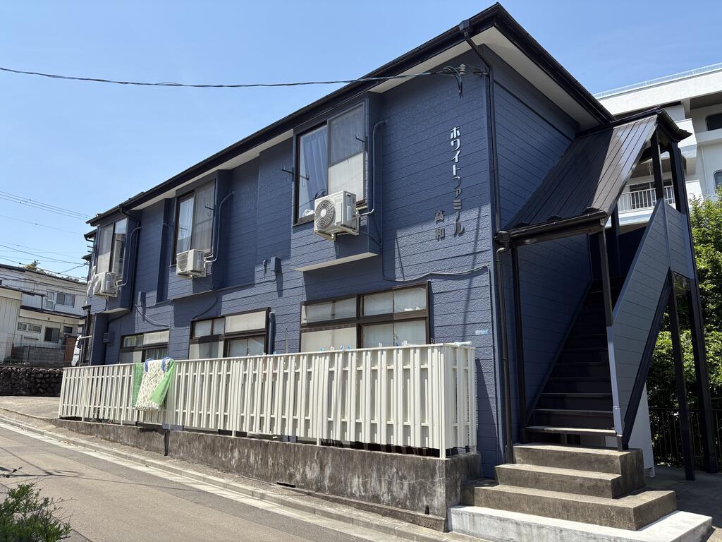 ホワイトファミール高和
