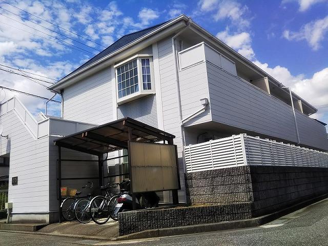 レオパレス AKURA