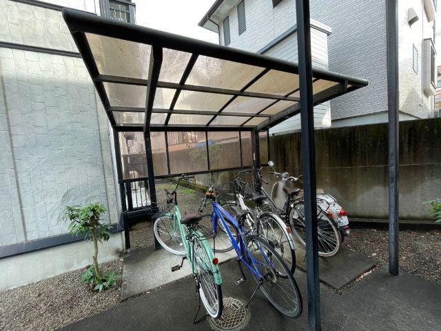 エクレール東源台 B棟