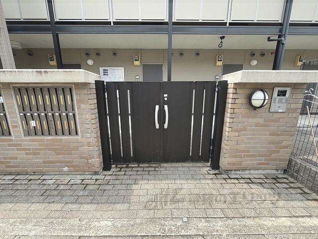 レオパレスボンマルシェ山科