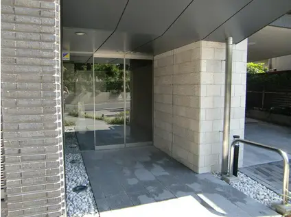 アトラス雑司が谷(1K/2階)の外観写真