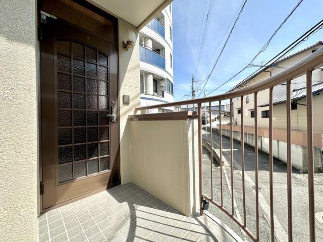 フィール三軒町