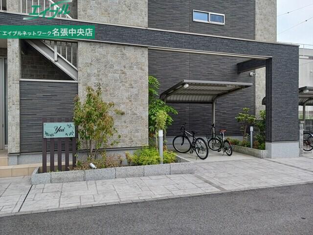 近鉄大阪線 名張駅 徒歩10分 3階建 築5年