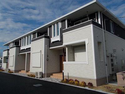 グランパール富里七栄 III