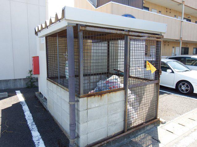 ラビットハウス白山II