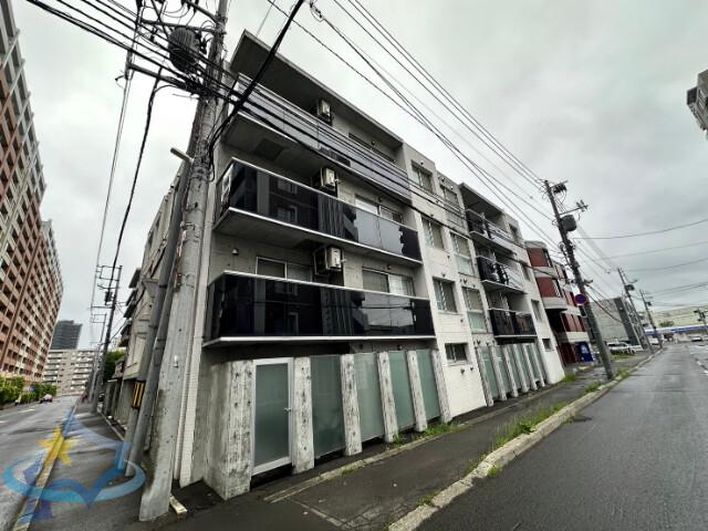 フォレストヒルズB