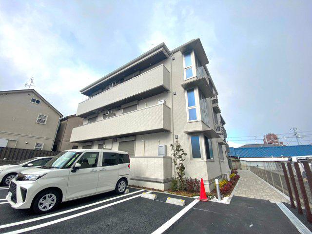地下鉄谷町線 八尾南駅 徒歩15分 3階建 築4年