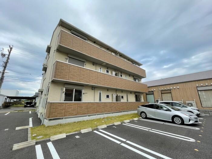 名鉄各務原線 苧ケ瀬駅 徒歩11分 3階建 築9年