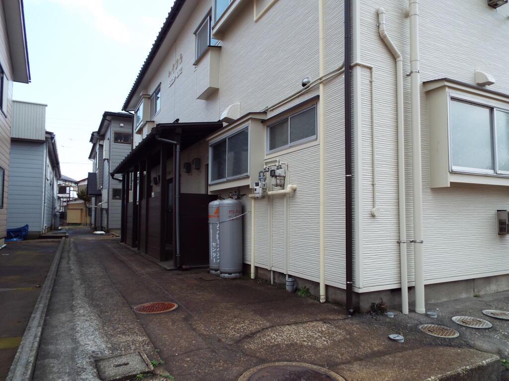 ハイツ K