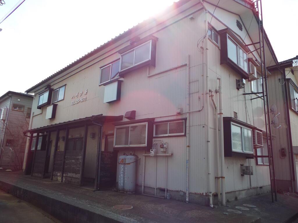 ハイツ K(2K/1階)