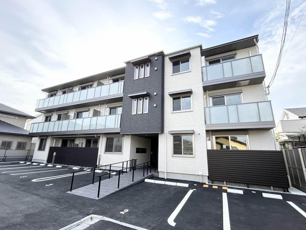 ラ・パルテール旭川 11番館
