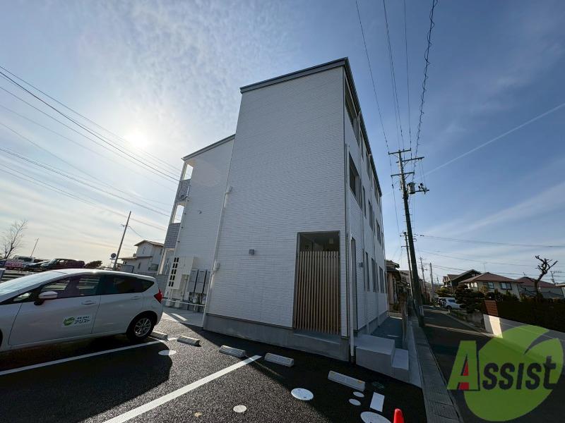 ＪＲ東北本線 岩切駅 徒歩4分 3階建 築1年