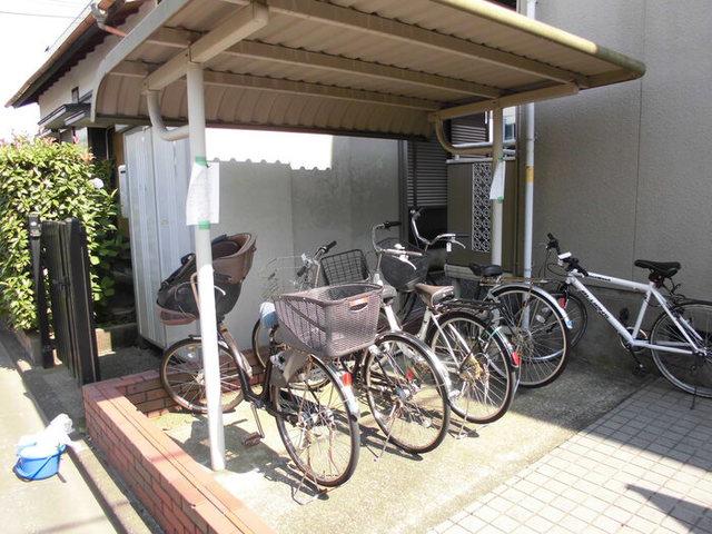 第3イースト