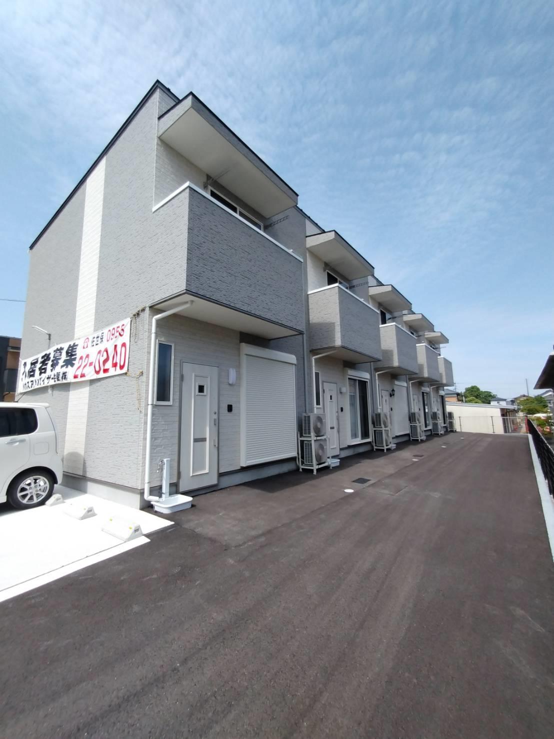 神埼タウン参番館(3LDK/1階)