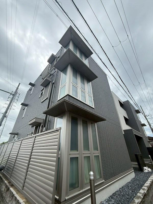 シャルムソレイユII番館