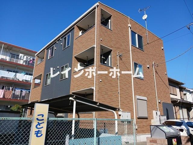 リラ トゥルペ